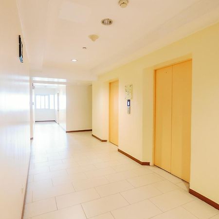 Cozy 2-Bedroom At South Of Market Soma Bgc Near Sm Aura, Market! Market! & Bonifacio High Street Taguig Eksteriør billede