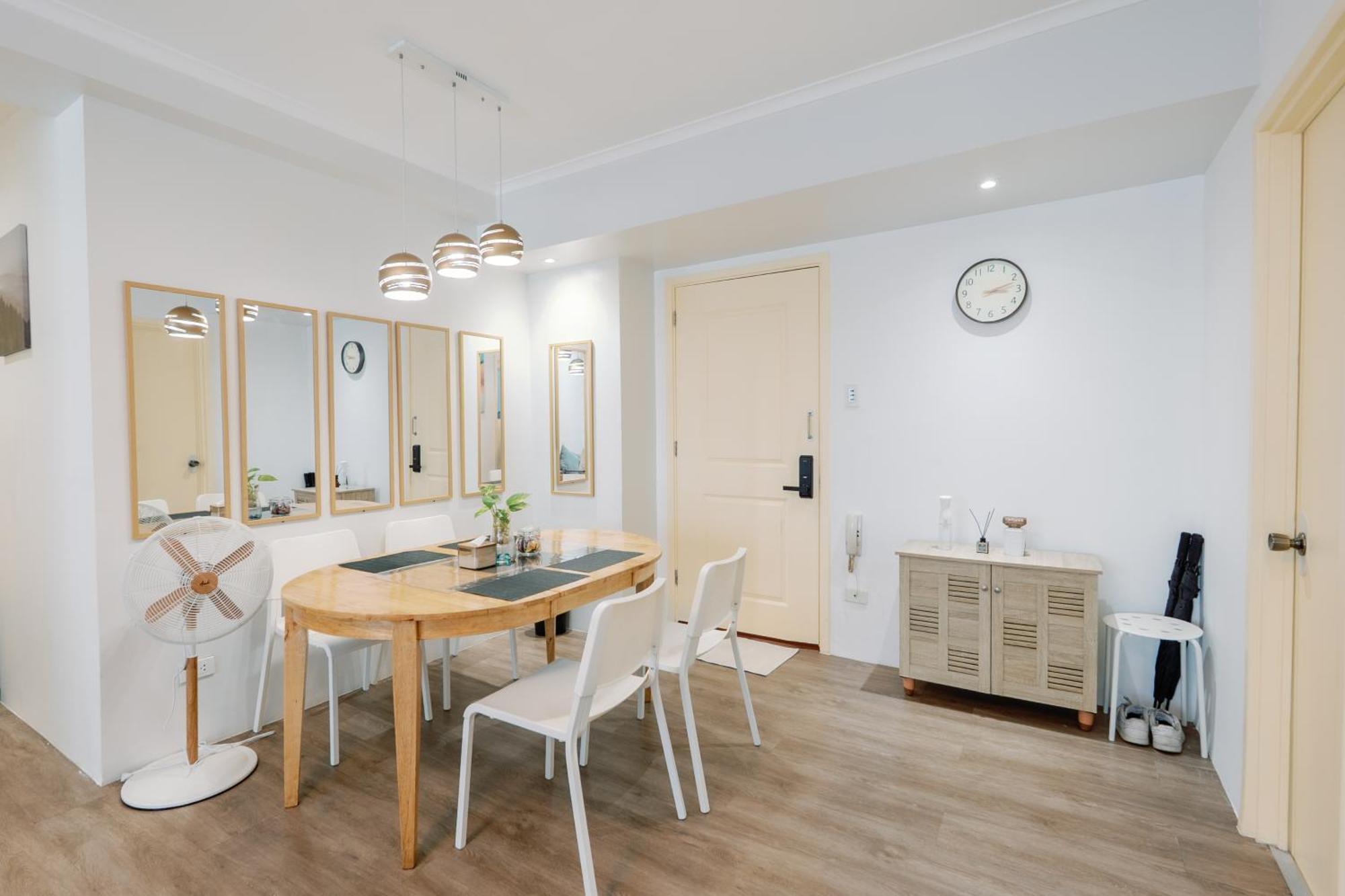 Cozy 2-Bedroom At South Of Market Soma Bgc Near Sm Aura, Market! Market! & Bonifacio High Street Taguig Eksteriør billede