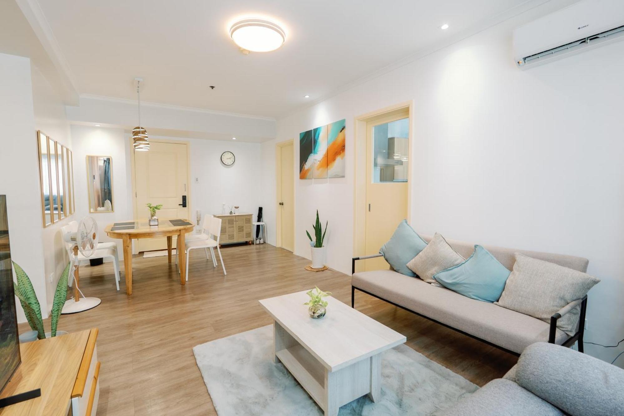 Cozy 2-Bedroom At South Of Market Soma Bgc Near Sm Aura, Market! Market! & Bonifacio High Street Taguig Eksteriør billede