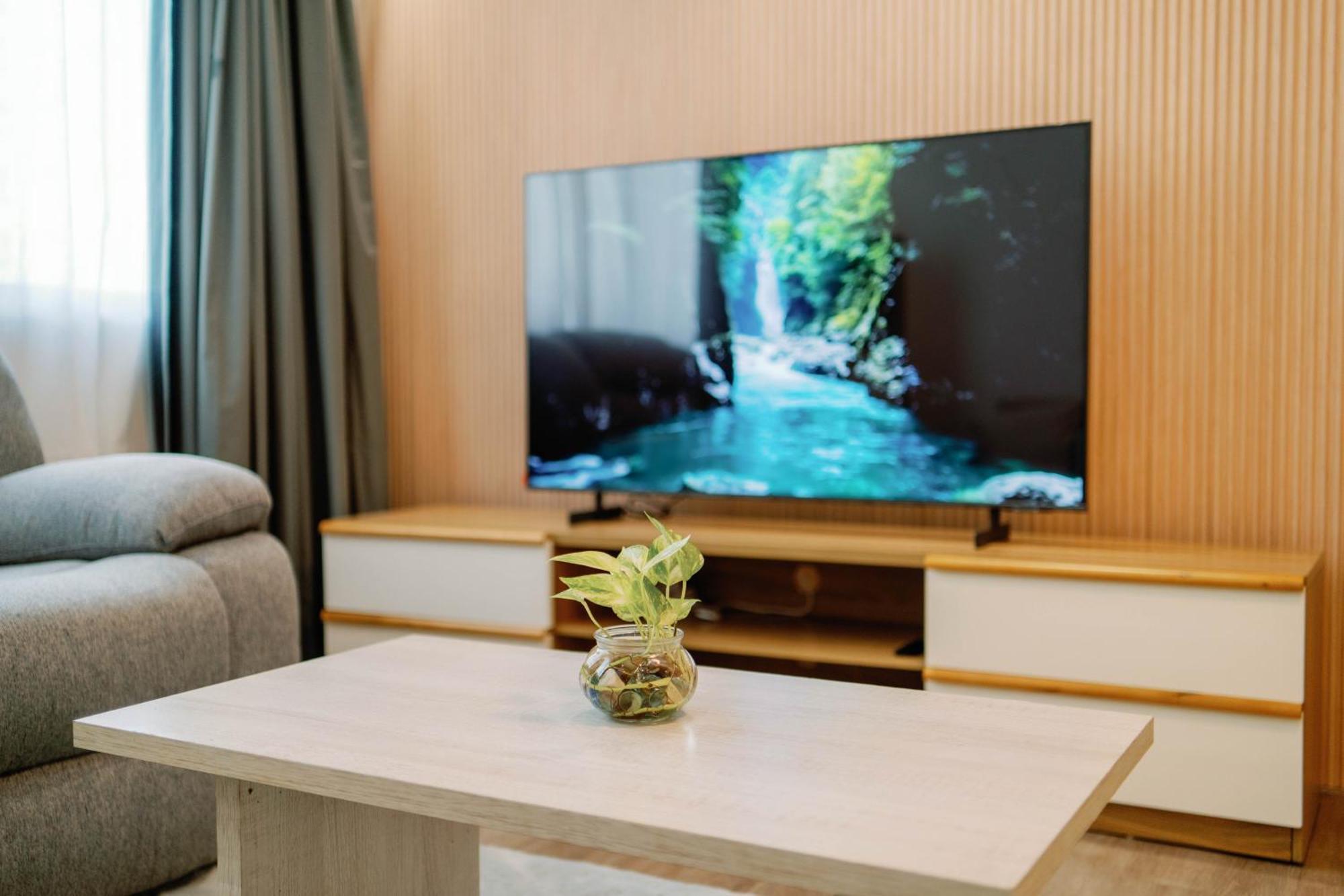 Cozy 2-Bedroom At South Of Market Soma Bgc Near Sm Aura, Market! Market! & Bonifacio High Street Taguig Eksteriør billede
