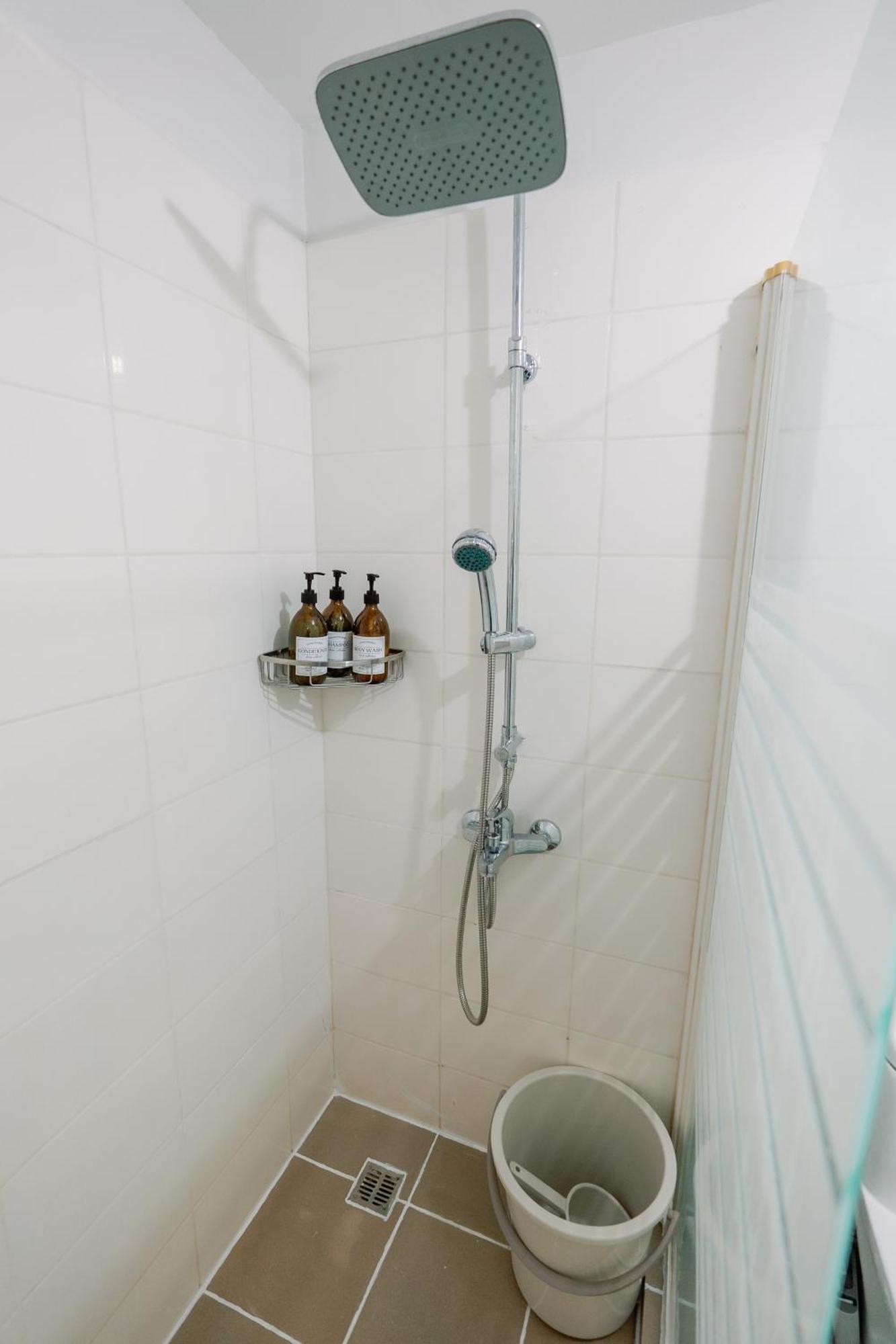 Cozy 2-Bedroom At South Of Market Soma Bgc Near Sm Aura, Market! Market! & Bonifacio High Street Taguig Eksteriør billede